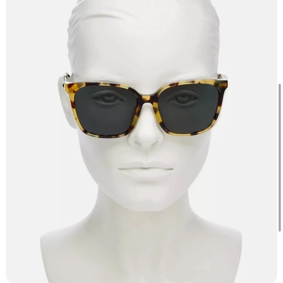 VALENTINO NWT $432 VA4078-F 5036/87 TORTOISE/GOLD GREY SQUARE SUNGLASSES. 57mm - Picture 8 of 8